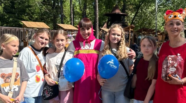 В Томске «Церковь Прославления» организовала детские мастер-классы в День защиты детей