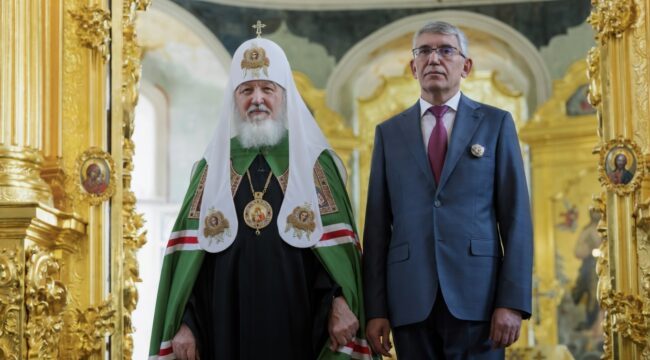Патриарх Кирилл освятил Успенский собор Тульского кремля