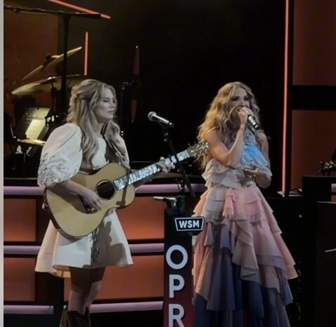 Ханна Харпер выступает с Кэрри Андервуд в Grand Ole Opry, благодарит Бога за ответы на молитвы