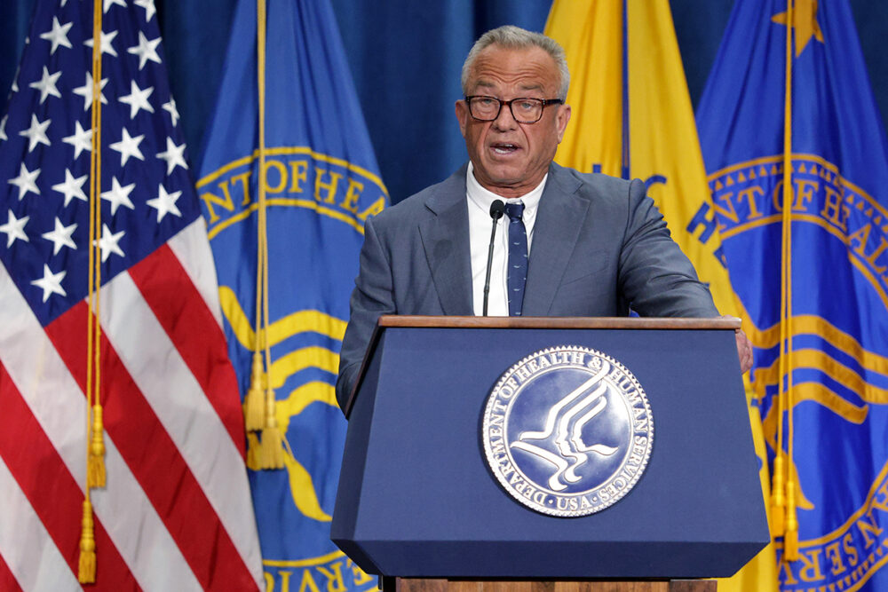 Глава HHS Роберт Ф. Кеннеди-младший объявляет о выделении ещё $700 млн на борьбу с зависимостью с акцентом на религиозные организации