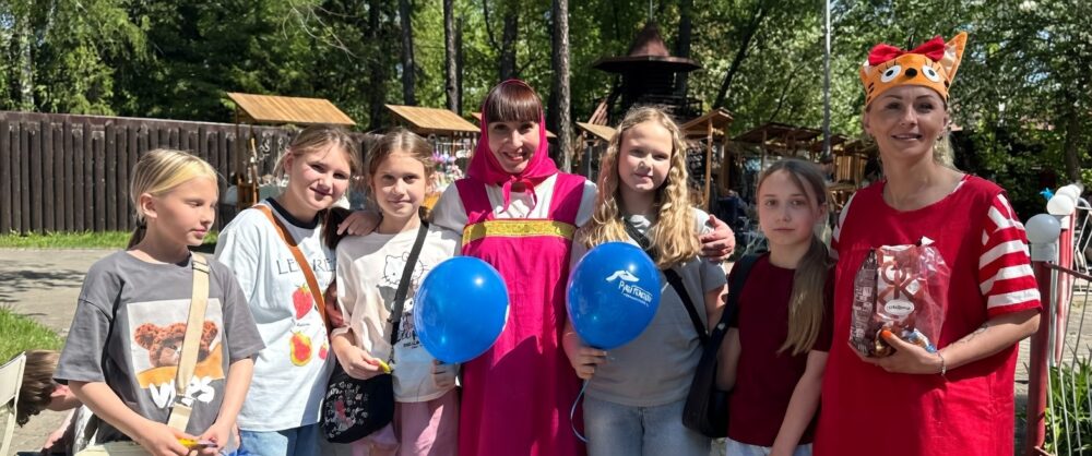 В Томске «Церковь Прославления» организовала детские мастер-классы в День защиты детей