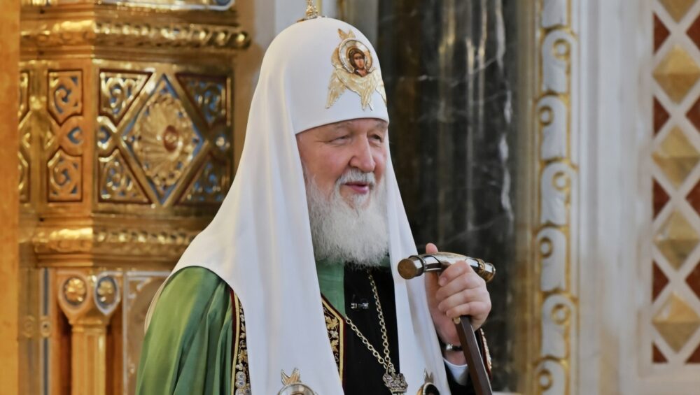 Патриарх Кирилл освятил памятник князю Владимиру в Калининграде