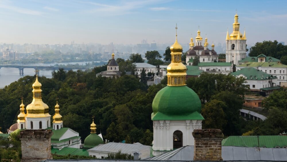 Наместник Киево-Печерской лавры назвал повреждение Успенского собора личным горем