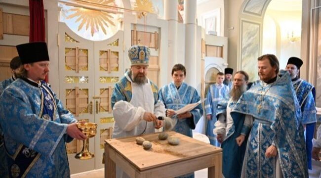 В Новоспасском ставропигиальном монастыре освящен храм в честь иконы «Знамение»