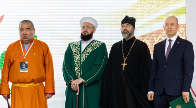 Представитель РПЦ посетил фестиваль «Сабантуй дружбы и единства»