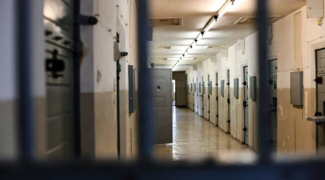 Миссури гарантирует, что налогоплательщики не будут финансировать смену пола заключенных