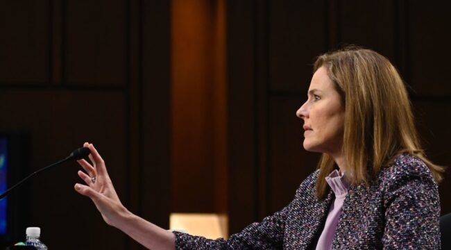 Заслуживает ли послужной список судьи Барретт всей ненависти со стороны правых?