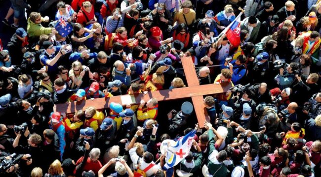 Папа Лев XIV: Церкви нужен «священный бунт» молодежи