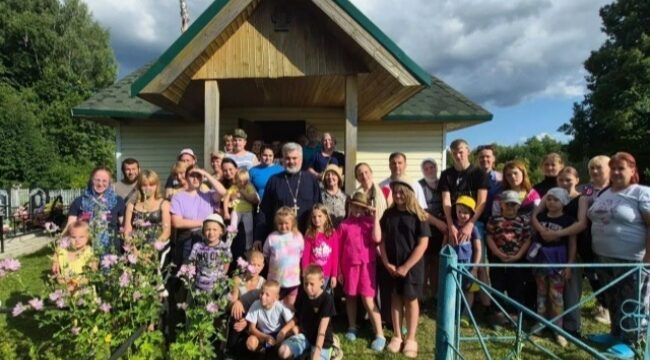 В Новгородской епархии открылась семейная творческая мастерская