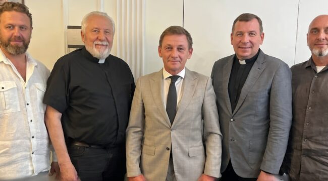 В Новосибирске обсудили взаимодействие власти и религиозных организаций
