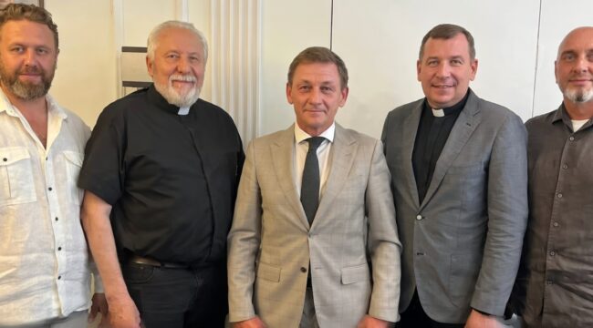 Новосибирские власти встретились с представителями пятидесятников