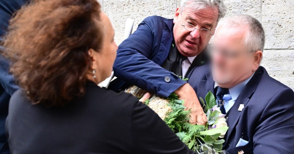 Спор о венке от AfD омрачил поминовение 20 июля