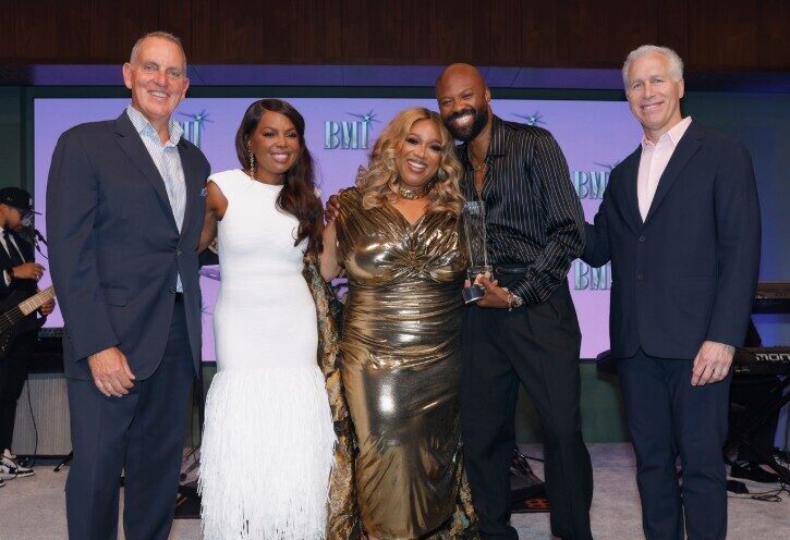Кирра Ширд удостоена премии BMI Impact Award на церемонии BMI Trailblazers of Gospel Music Awards 2026 года