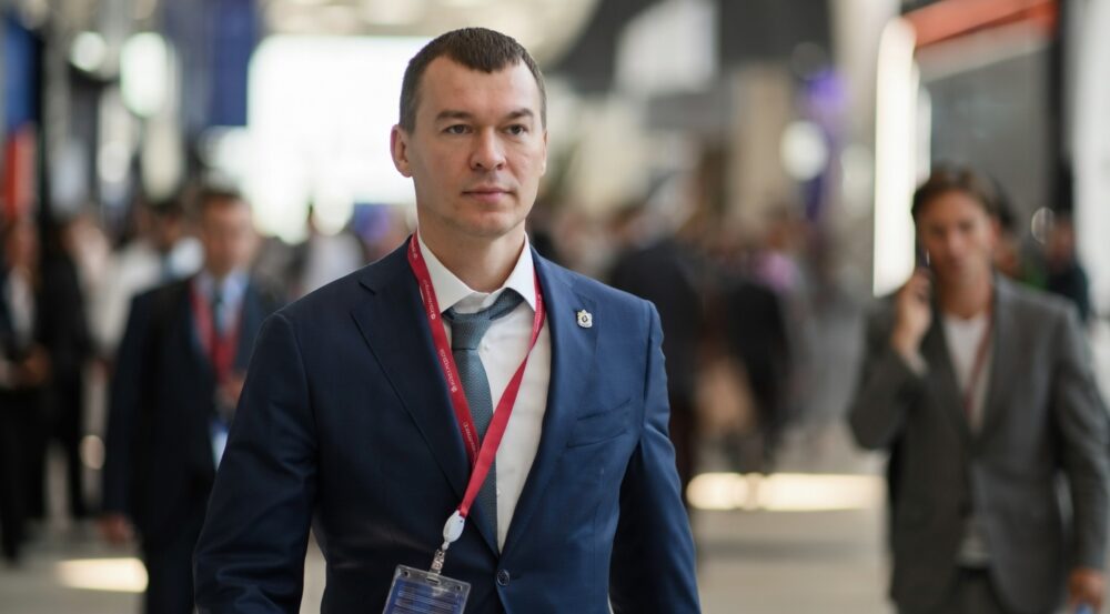 Патриарх Кирилл поздравил министра спорта Михаила Дегтярева с 45-летием