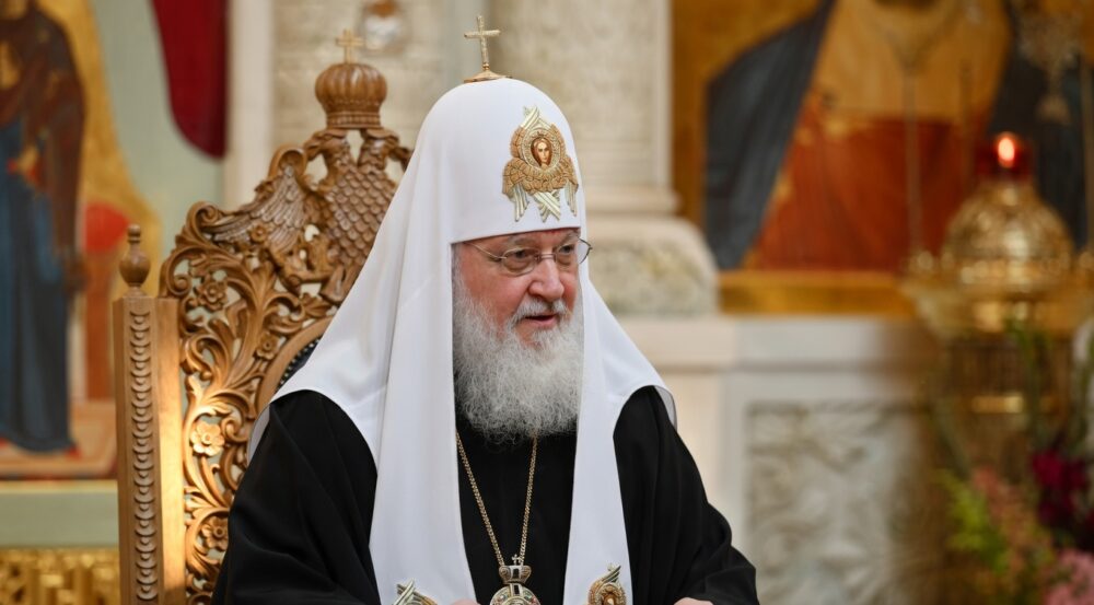 Патриарх Кирилл посетил Петропавловский собор в Казани