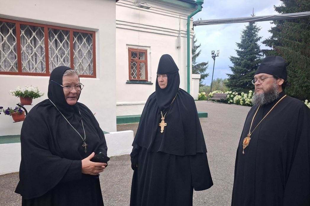 Комиссия Синодального отдела по монастырям и монашеству проверила обители Чувашской митрополии