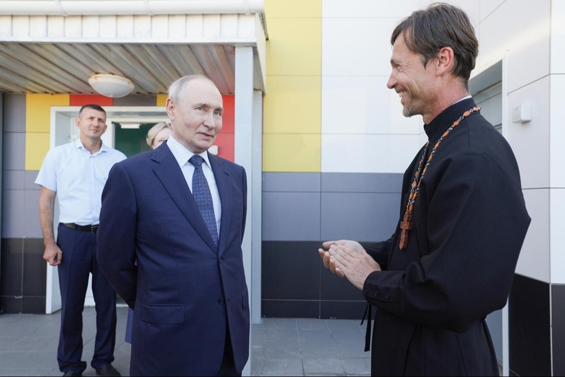 Путин одобрил строительство храма на Итурупе