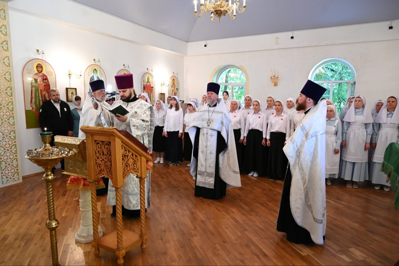 В Брянской епархии открыт учебный класс по подготовке сестер милосердия
