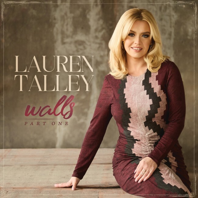 Lauren Talley указывает слушателям на Бога в новом EP «Walls (Part One)»
