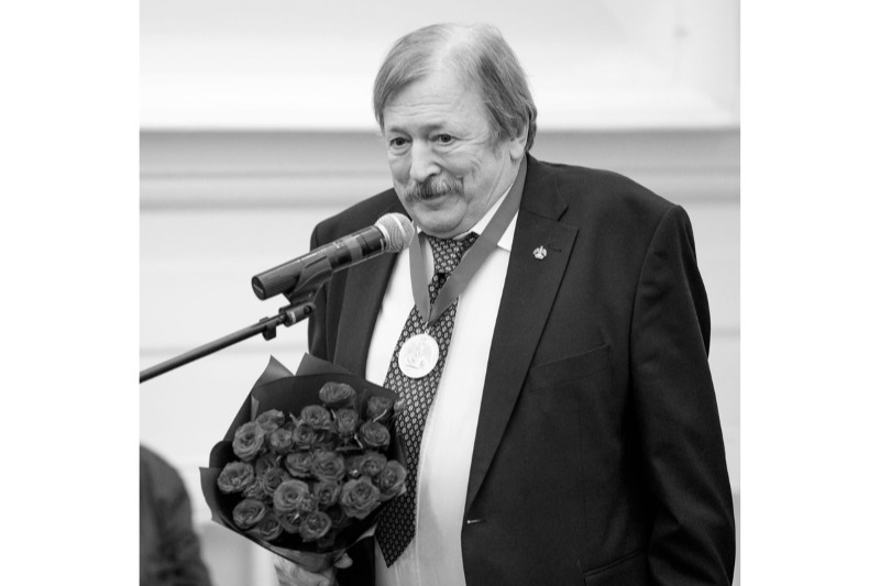 Патриарх Кирилл выразил соболезнования в связи с кончиной архитектора Оболенского