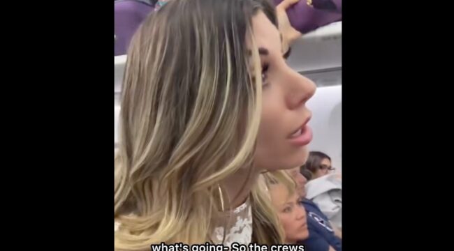 Христианского инфлюенсера сняли с рейса Alaska Airlines за проповедь пассажирам