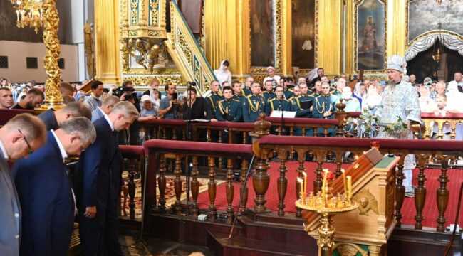 В Смоленске прошли торжества в честь Смоленской иконы Божией Матери «Одигитрия»
