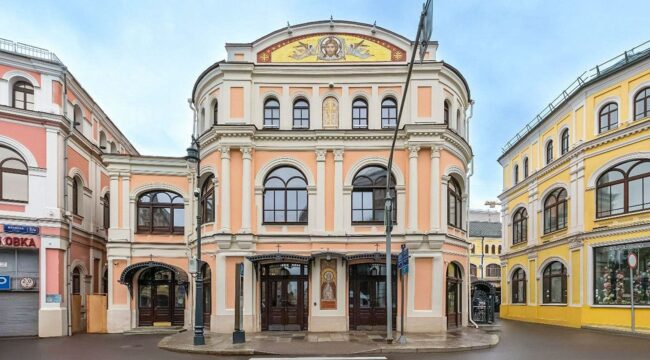 В Москве завершилась реставрация храма Илии Пророка на Новгородском подворье