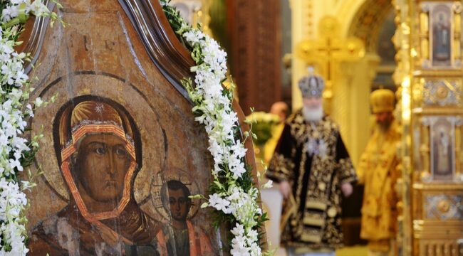 Смоленскую икону «Одигитрия» пронесут во главе Общемосковского крестного хода