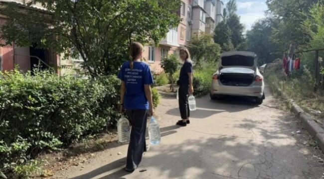 Патриаршая гуманитарная миссия доставила в ДНР более 14 тонн питьевой воды за месяц