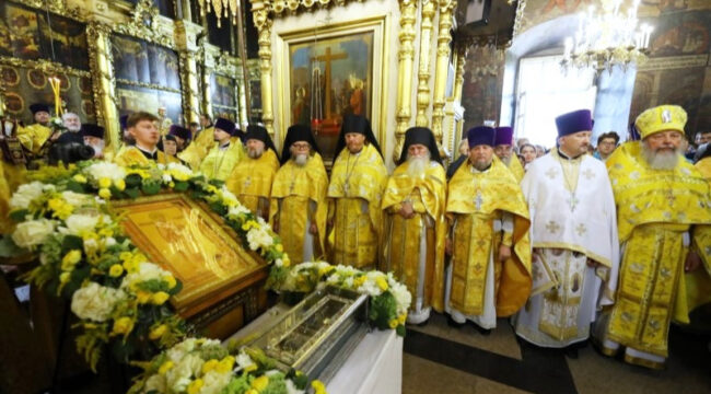 В Чебоксары принесена десница святителя Спиридона Тримифунтского