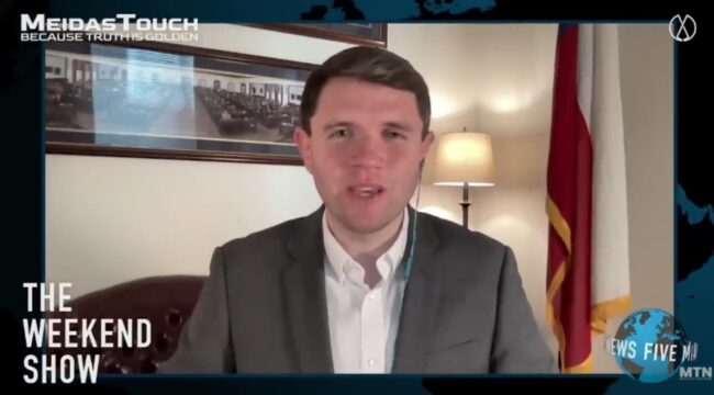 Джеймс Таларико утверждает, что мусульмане «поклоняются тому же Богу, что и христиане» и «любят Иисуса»