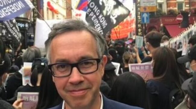 Христианский политик заявляет, что религиозная дискриминация обошлась ему более чем в миллион долларов