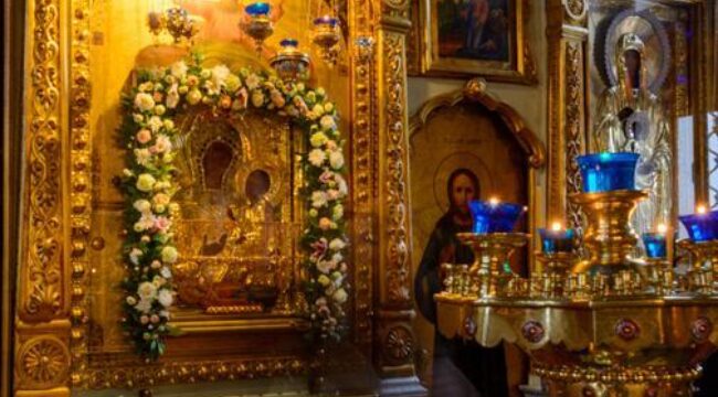 В храмах столицы пройдут молебны перед началом учебного года