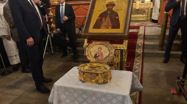 В РПЦ сообщили о почти полной сохранности мощей Дмитрия Донского, обнаруженных в Кремле