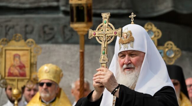 Патриарх Кирилл призвал молиться о защите России и крепости духа ее народа