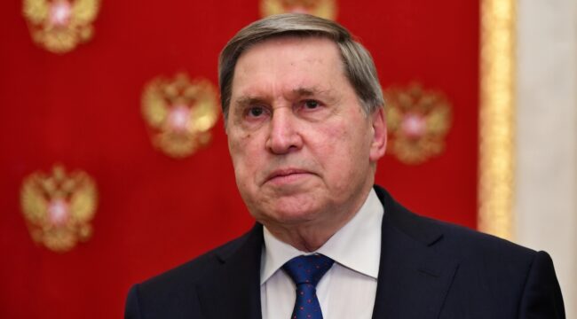 Глава дипломатии Ватикана встретится с Ушаковым