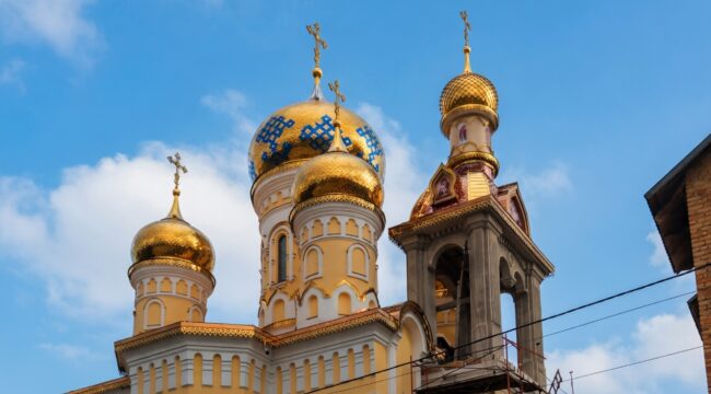 Небензя обвинил Киев в беспрецедентных гонениях на каноническое православие