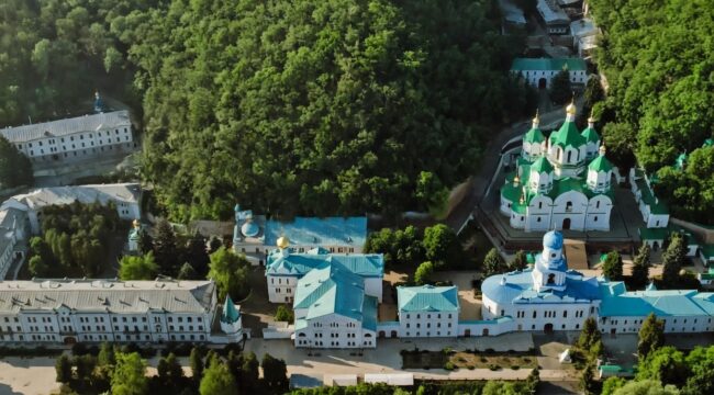 ВСУ могут быть причастны к нападению в Святогорской лавре