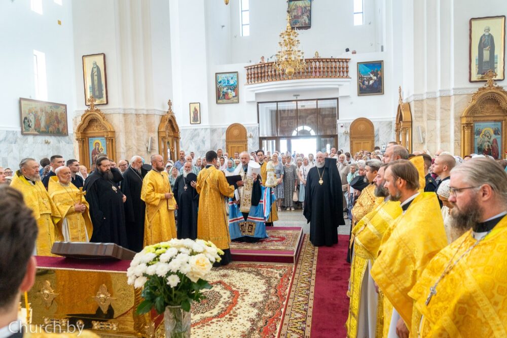 Патриарший экзарх всея Беларуси возглавил торжества в Могилеве в день памяти святителя Георгия (Конисского)