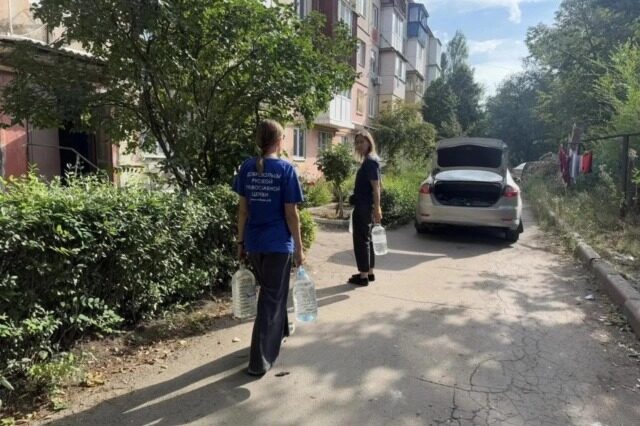 Патриаршая гуманитарная миссия доставила в ДНР более 14 тонн питьевой воды за месяц