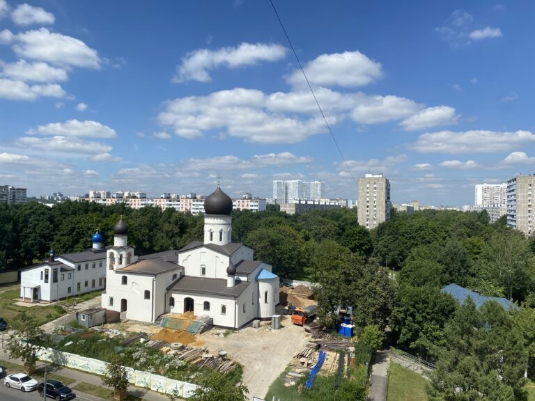 Завершена отделка фасадов храма иконы Божией Матери «Нечаянная Радость» в Чертанове