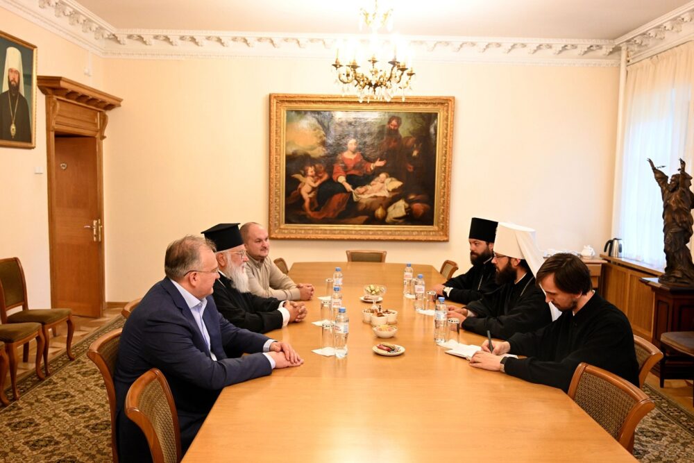 Глава ОВЦС принял митрополита Керкирского Нектария