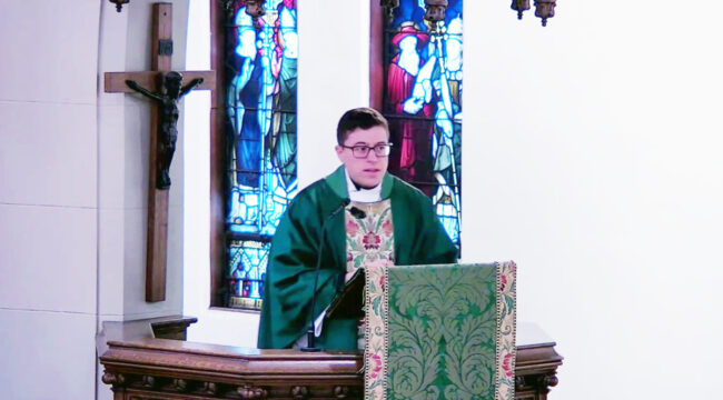 Епископальная церковь празднует избрание первого транс-декана