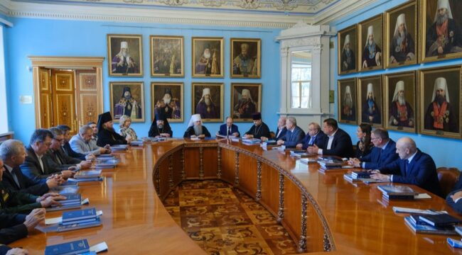 Митрополит Варсонофий обсудил с ректорами петербургских вузов духовно-нравственное воспитание молодежи