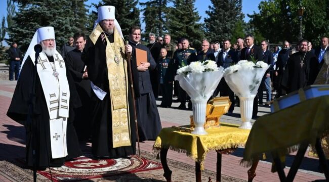 На Саур-Могиле встретили ковчег с мощами Димитрия Донского