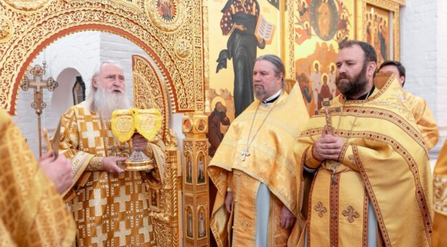 В храме Вознесения Господня в Коломенском совершено первое архиерейское богослужение после реставрации