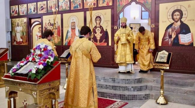 Епископ Раменский Алексий совершил всенощное бдение в храме в Южном Бутове
