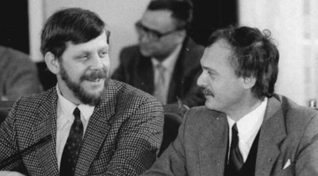 Умер пастор и борец за гражданские права в ГДР Мартин Гутцайт