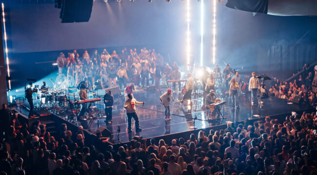 Chandler Moore и Elevation Worship впервые попали в Billboard Hot 100