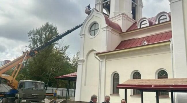 В храме Архистратига Михаила в Царицыне к Пасхе установят резной деревянный иконостас